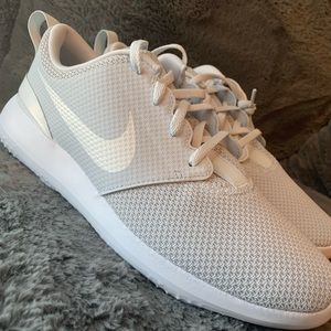 Men’s Nike Roshe G 20 Golf Shoes, Pure Platinum